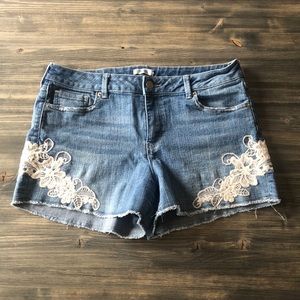 Lace Denim Cut Off Shorts